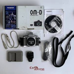 Máy ảnh Olympus OM-D E-M5 Silver (used)