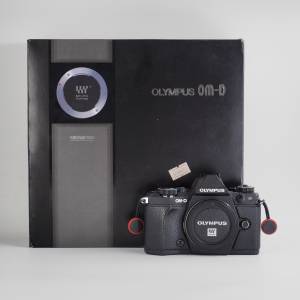 Máy ảnh Olympus OM-D E-M5 Mark II Black (98%)